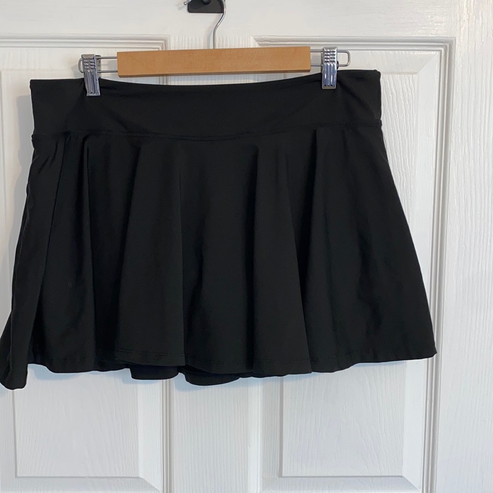 Women's Black Skort